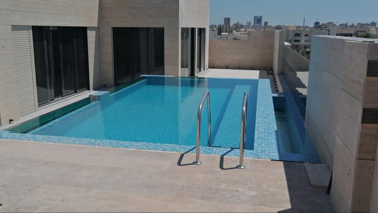 swimming-pools