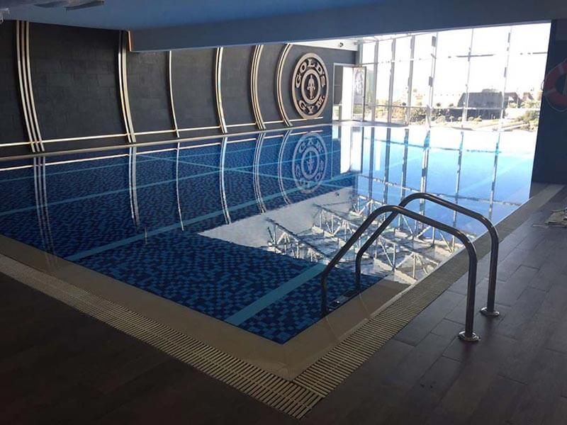 swimming-pools
